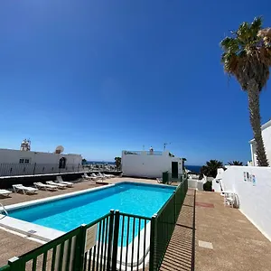  Apartment Lola Spain